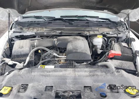 2024 Ram 1500 Classic Slt 4X2 6'4 Box from USA, damaged, VIN 1C6RR6GG2RS123830